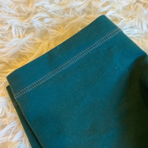 Zella emerald green cropped leggings faux leather waistband size XS‎ - Picture 7 of 8